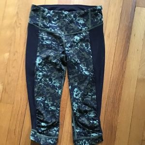 Lululemon cropped leggings